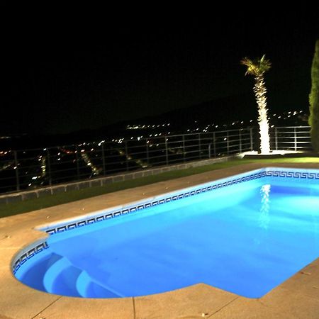 Villa Los Angeles El Espinar Luaran gambar