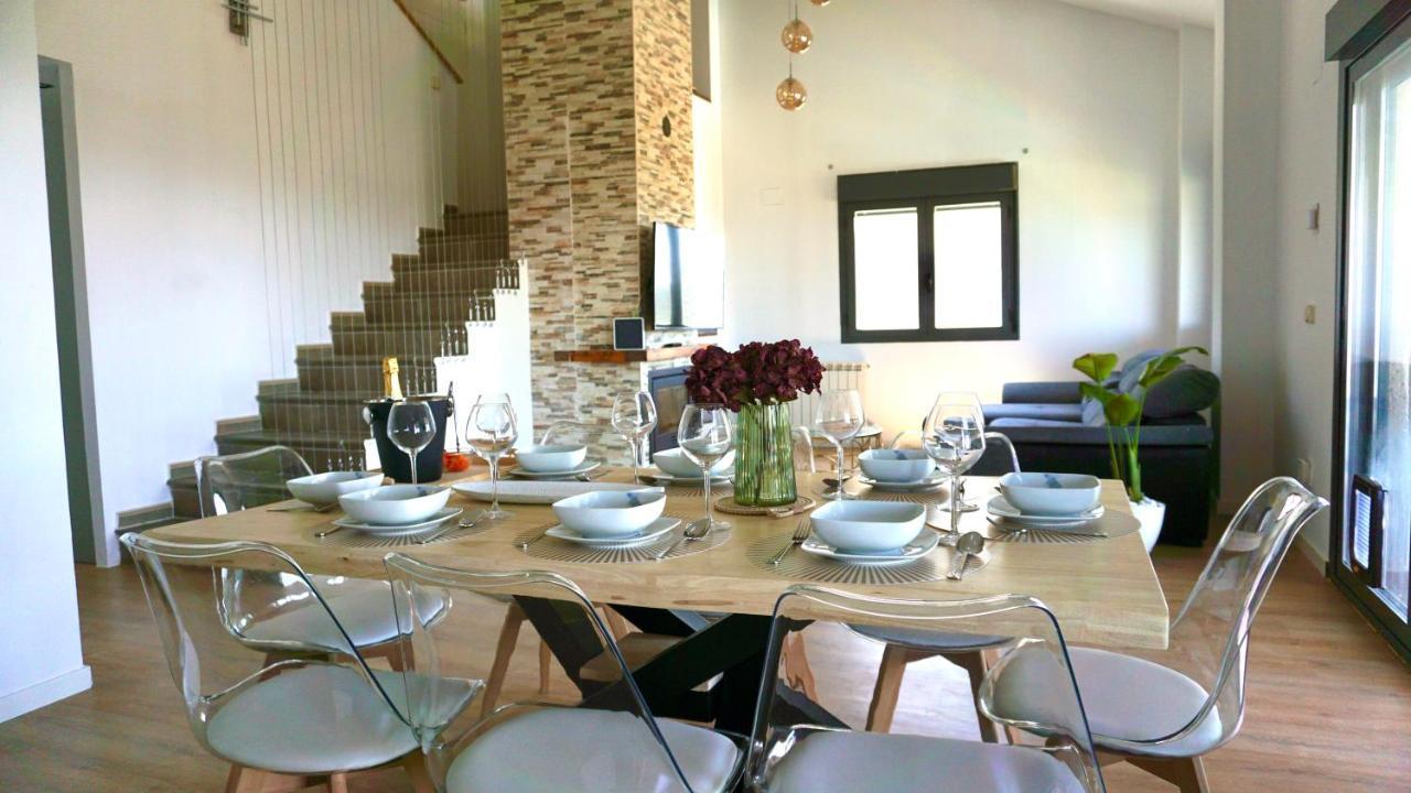 Villa Los Angeles El Espinar Luaran gambar